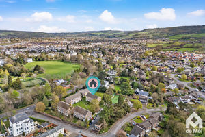 Photo 8- click for photo gallery